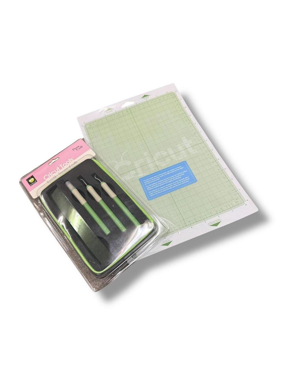 Cricut Tool Kit and Cutting Mat